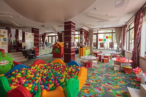 детски клуб и стая за игри в All inclusive хотел Тарсис, Слънчев бряг